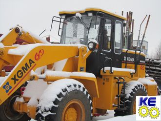 Стекло лобовое XGMA 932H
