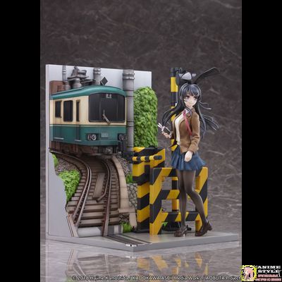 Фигурка 1/7 Маи Сакурадзима (Sakurajima Mai Enoden Ver.)