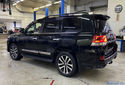 Рестайлинг Toyota Land Cruiser 200 TRD из 2007-2015 в 2021