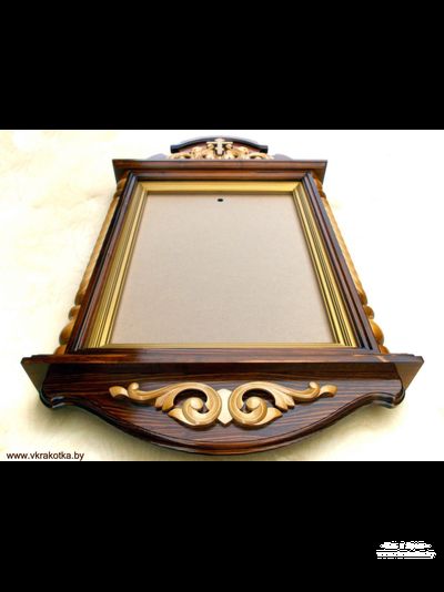 Киот настенный с резьбой по дереву