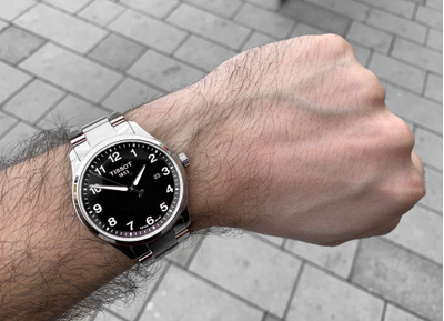 Швейцарские часы Tissot T116.410.11.057.00