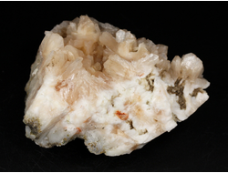 Стильбит, сросток кристаллов, Индия (72*60*35 мм, 132 г) №29856