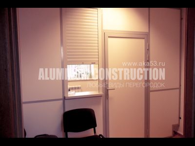 Офисные стационарные перегородки из профиля SP33 (модификация 1)