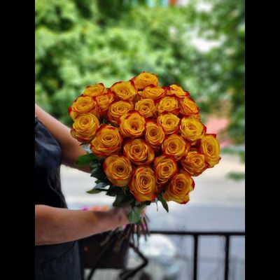 Роза Эквадор "Хай оранж" 60 см 25 шт