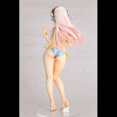 Фигурка 1/4.5 Сонико (Super Sonico Summer Vacation ver.)