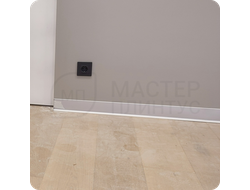 Плинтус алюминиевый ПЛ-100 3000х100х10 мм. Серебро матовое в интерьере 7