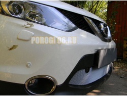 Защита радиатора Nissan Qashqai 2014-2019 chrome с парктроником