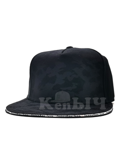 Кепка без рисунка черная с прямым козырьком