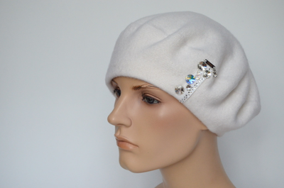 Vizio Италия 1008 BL берет белый