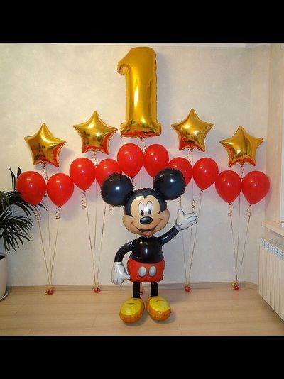 фотозона "привет, Микки"