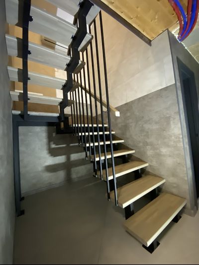Лестница на металлическом каркасе - проект №212