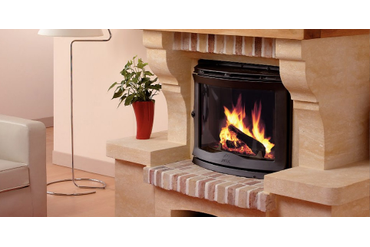 Топка Jotul i80 в облицовке из камня