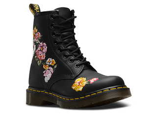Dr. Martens 1460 Vonda Ii