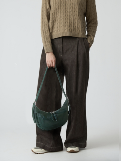 (АРТИКУЛ: 10099/1) СУМКА ЖЕНСКАЯ, НЕБОЛЬШАЯ, НАТУРАЛЬНАЯ КОЖА, ТЕМНО-ЗЕЛЕНАЯ, С ПЛЕЧЕВЫМ РЕМНЕМ