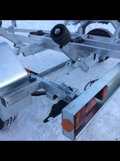 ПРИЦЕП ЛАВ 81014