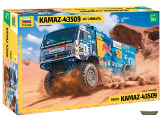 3657. Автомобиль KAMAZ-43509 (1/35 21см)