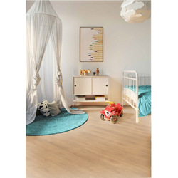 Ламинат Wineo Дуб Баланс Коричневый LA181MV4 в интерьере