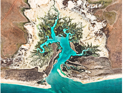 Картина обогреватель, спутниковое фото залив Вилли-Крик