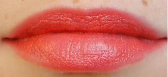 NYX Round Lipstick Peack Bellini 593a