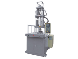 TA-1000R/R3 Поворотный стол (смыкание 100 тонн, впрыск 185-299 см3, диаметр стола 1000 мм)