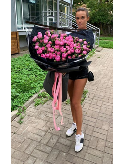 БУКЕТ ИЗ ПИОНОВИДНОЙ РОЗЫ