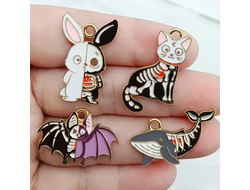 ПОДВЕСКА С ЭМАЛЬЮ "МУЛЬТЯШНЫЙ КРОЛИК/СКЕЛЕТ" - 28x18x1.5 мм - БЛЕДНОЕ ЗОЛОТО+ЦВЕТНАЯ ЭМАЛЬ