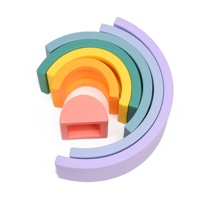 Пирамидка - прорезыватель из пищевого силикона Радуга сиреневая