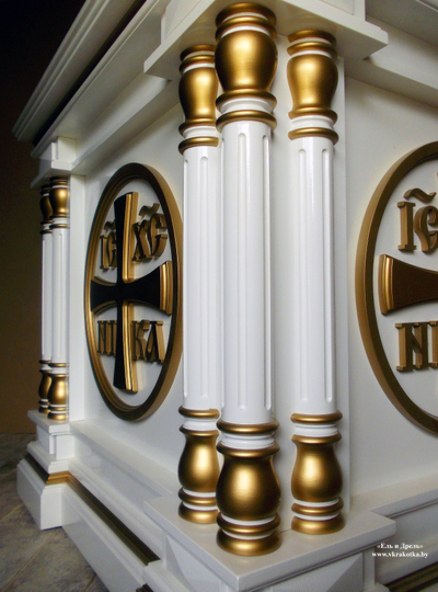 Престолы и облачения из дерева