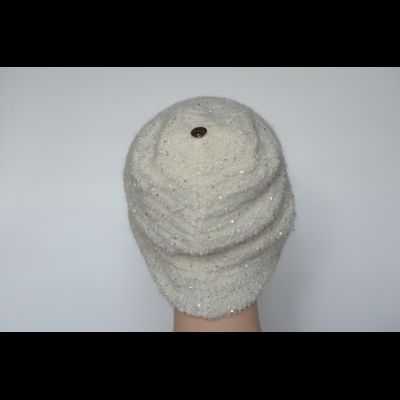 Шапка Vizio 6927 CY белая