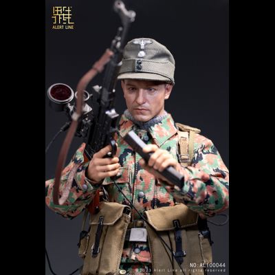 Немецкий солдат - Коллекционная ФИГУРКА 1/6 WWII German Waffen-SS Soldier (AL100044) - Alert Line