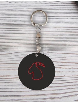 Брелок с гравировкой черно-красный талисман коза №151