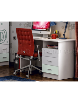 Стол письменный