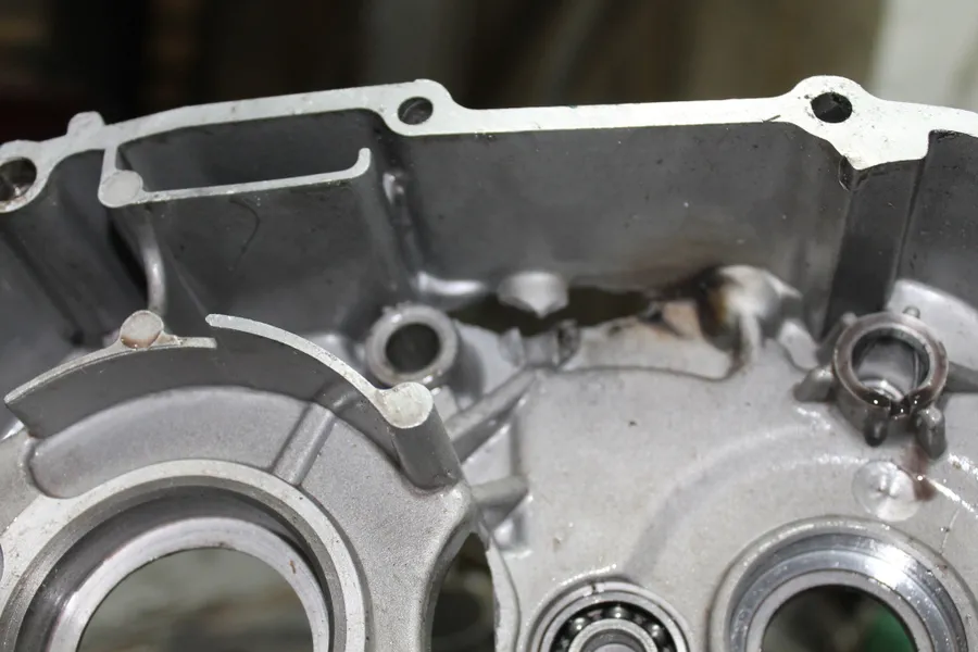 сварка аргон. Восстановление алюминиевой детали. картер мото. Аргон66