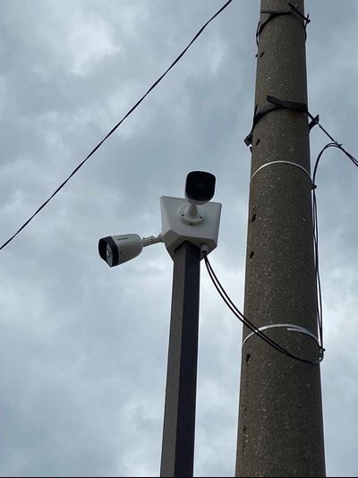 CamBox 3F180WHT монтажная коробка для 3х камер видеонаблюдения