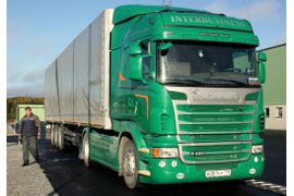 Автомобильные перевозки грузов массой до 27 тонн в тентованных