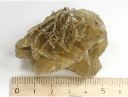 Гипс, "Гипсовая роза", крупный сросток кристаллов, Россия, Ставропольский край (55*38*37 мм, 61 г) №29336