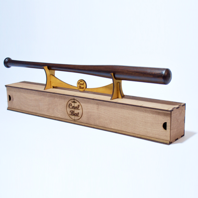 Подставка под бейсбольную биту