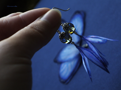 Волшебные серьги "Крылышки Небесной Феи" с опаловыми бусинами