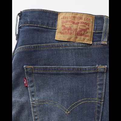 Джинсы 527™ Levi's® RedTab™ {стираные}