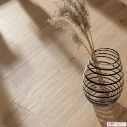 Декор паркетной доски Haro Дуб Кремово-Белый Маркант 1-пол, масло 535538 в интерьере детально