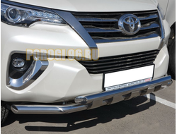 Защита переднего бампера двойная с перемычками d60/60 для Toyota Fortuner 2017-