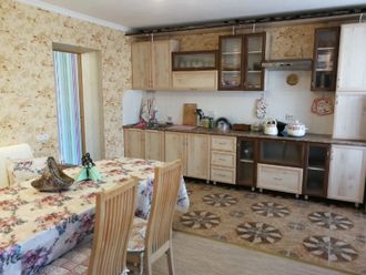 3-к б/у квартира, 92,7 кв.м., ул. Володарского, д.39, 5/5 этаж.