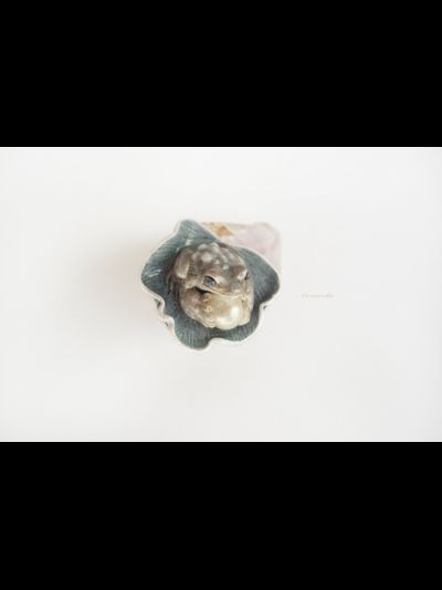 &quot;Мглистая лягушка&quot;, необычное кольцо с речным жемчугом