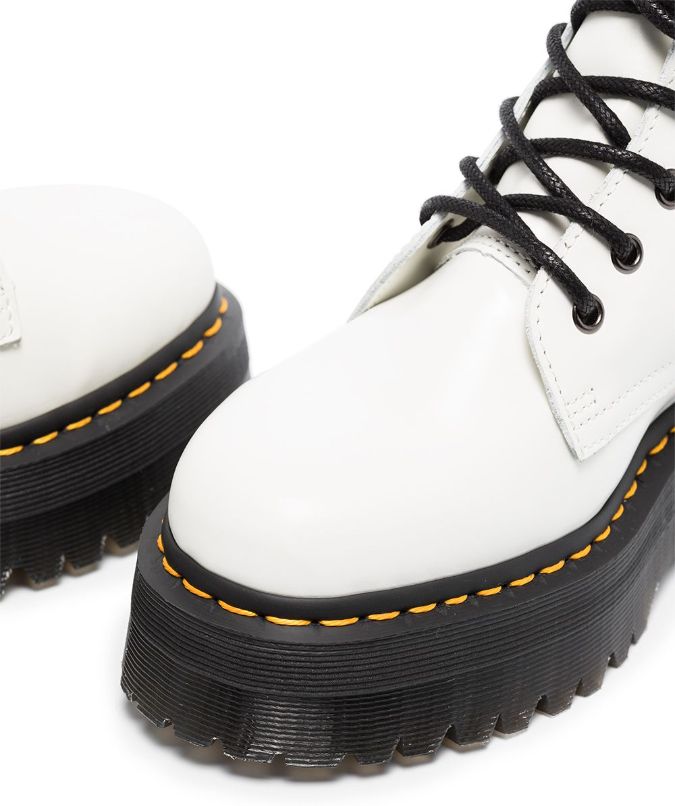 Dr. Martens Jadon White Smooth на толстой подошве белые
