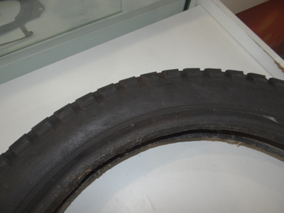 Покрышка 3.75 -19