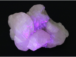 Кальцит (с розовой флуоресценцией в УФ), Россия, Дальнегорск (102*80*70 мм, 556 г) №16245