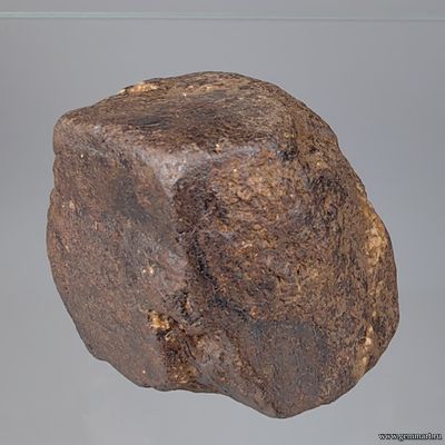 Лимонит по пириту. Южный Урал. Россия. 40*40*34мм