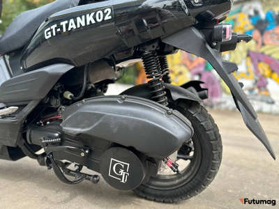 Скутер бензиновый GT TANK 02 черный