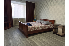 2-х комн. квартира посуточно в г. кызыле, ул. Калинина, д.26