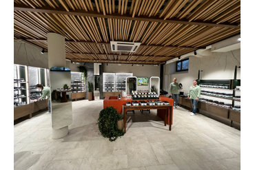 Все готово к открытию, первые фото перед открытием магазина. 